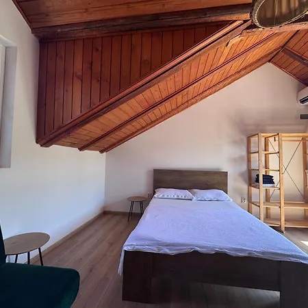 Barco Molo Appartement Zlarin